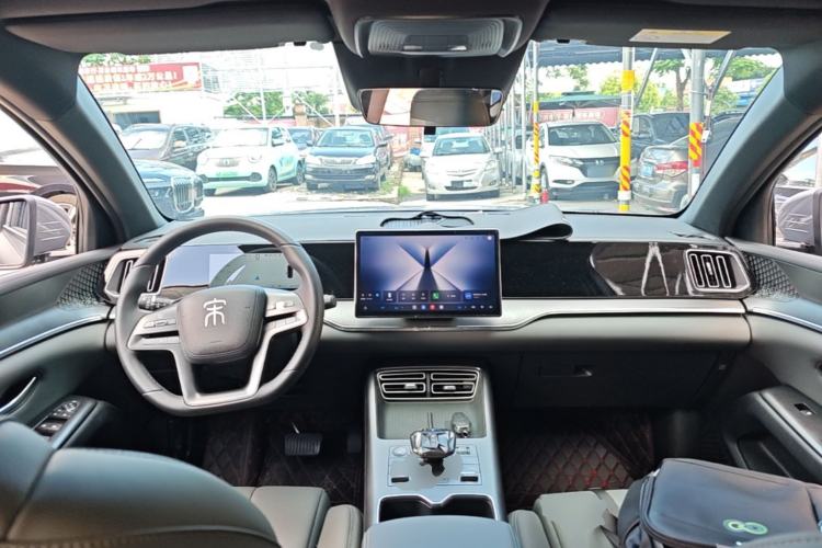 Used BYD Song Pro New Energy 2025 2nd Generation Intelligent Driving Version DM-i 75KM Leading Edition Center Console