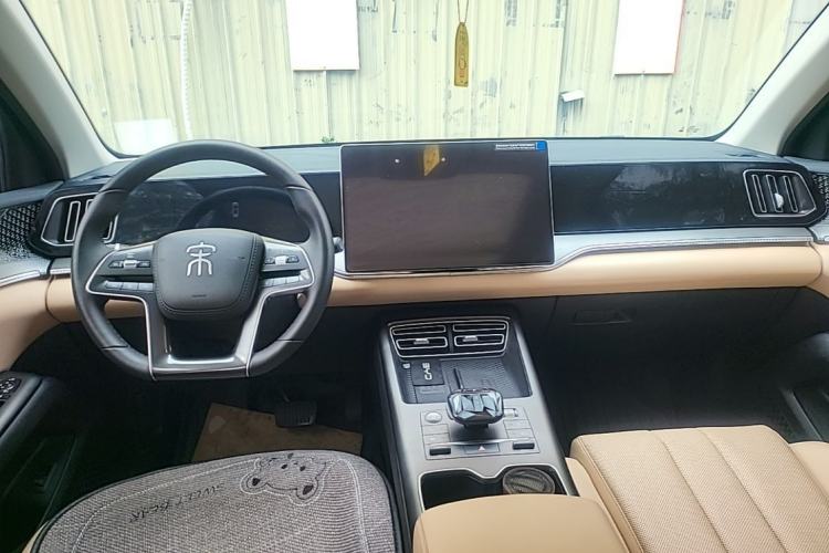 Used BYD Song Pro New Energy 2025 Second-Generation DM-i 115KM Excellence Version Center Console
