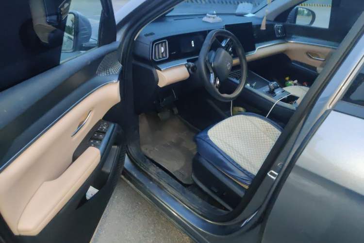 Used BYD Song Pro New Energy 2025 Second-Generation DM-i 115KM Overachiever Trim Driver Seat