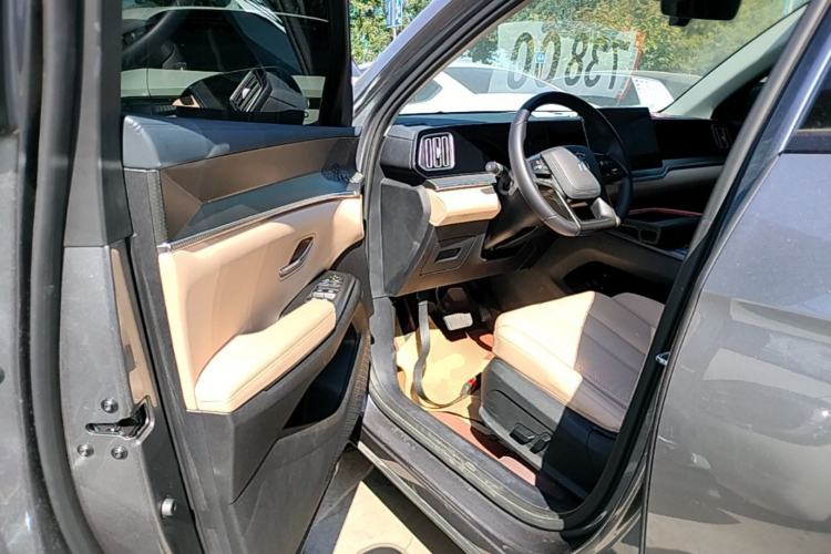 Used BYD Song Pro New Energy 2025 Second-Generation DM-i 75KM Leading Edition Driver Seat