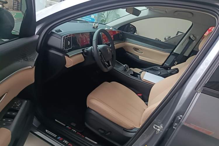 Used BYD Song Pro New Energy 2025 2nd Generation Intelligent Driving Version DM-i 75KM Leading Edition Driver Seat