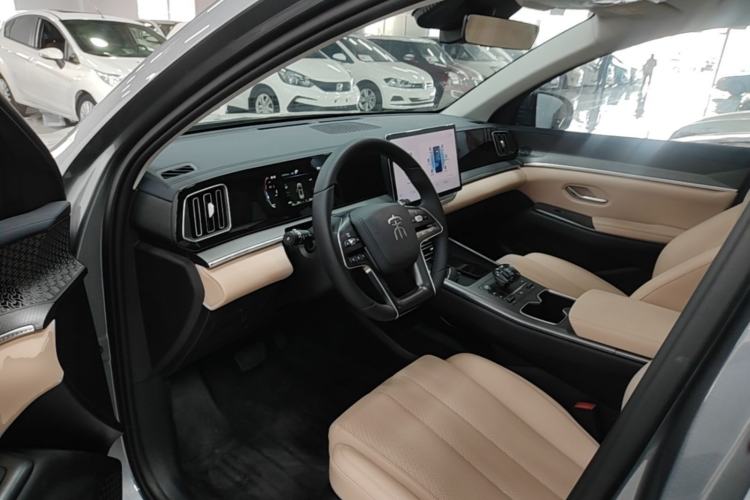 Used BYD Song Pro New Energy 2025 Second-Generation DM-i 75KM Overachiever Trim Driver Seat