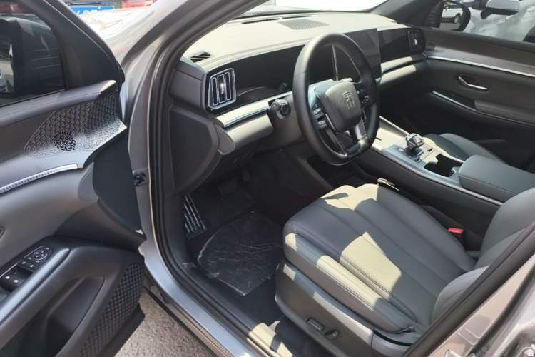 Used BYD Song Pro New Energy 2025 2nd Generation Intelligent Driving Version DM-i 75KM Leading Edition Driver Seat