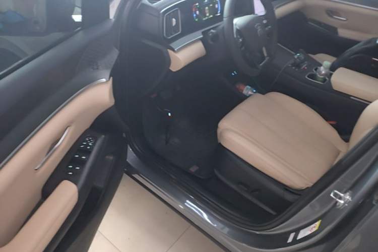 Used BYD Song Pro New Energy 2025 Second-Generation DM-i 75KM Leading Edition Driver Seat