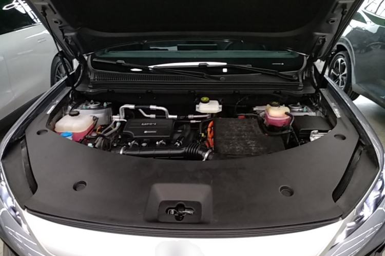Used BYD Song Pro New Energy 2025 Second-Generation Intelligent Driving Version DM-i 115KM Superior Trim Engine Bay
