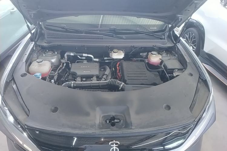 Used BYD Song Pro New Energy 2025 Second-Generation Intelligent Driving Version DM-i 115KM Superior Trim Engine Bay