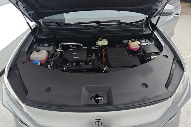 Used BYD Song Pro New Energy 2025 Second-Generation DM-i 115KM Excellence Version Engine Bay