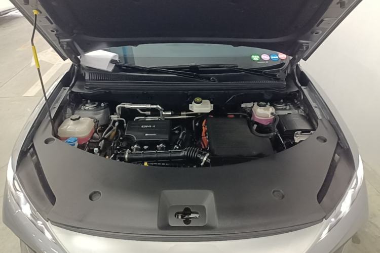 Used BYD Song Pro New Energy 2025 Second-Generation DM-i 75KM Overachiever Trim Engine Bay
