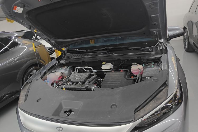 Used BYD Song Pro New Energy 2025 2nd Generation Intelligent Driving Version DM-i 75KM Leading Edition Engine Bay