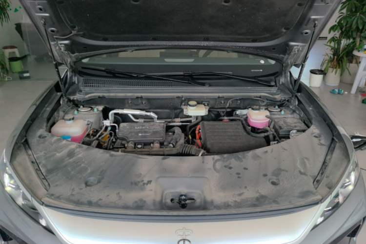 Used BYD Song Pro New Energy 2025 Second-Generation DM-i 115KM Overachiever Trim Engine Bay
