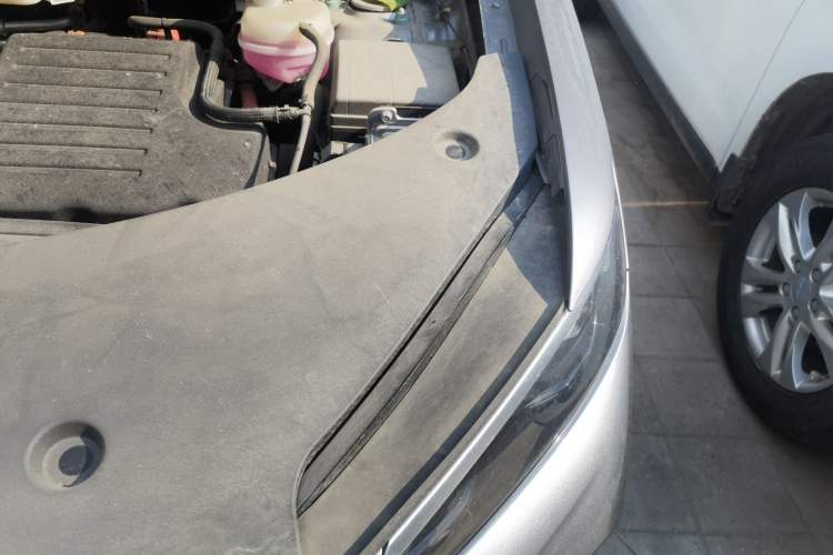 Used BYD Song Pro New Energy 2025 2nd Generation Intelligent Driving Version DM-i 75KM Leading Edition Engine Bay Left