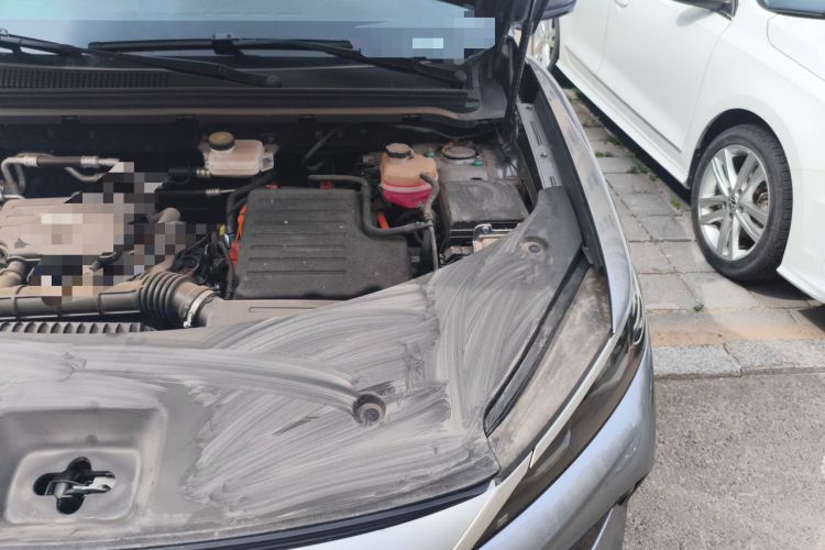 Used BYD Song Pro New Energy 2025 Second-Generation Intelligent Driving Version DM-i 115KM Superior Trim Engine Bay Left