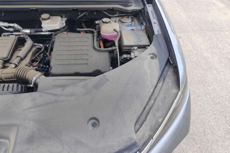 Used BYD Song Pro New Energy 2025 Second-Generation DM-i 75KM Leading Edition Engine Bay Left