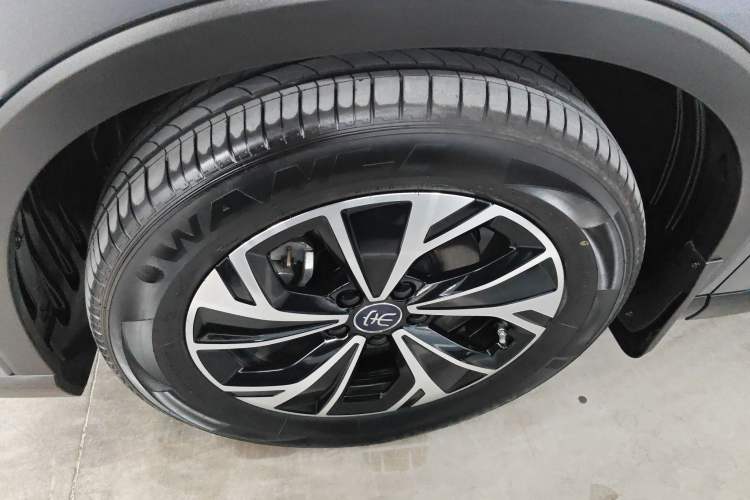 Used BYD Song Pro New Energy 2025 Second-Generation DM-i 75KM Leading Edition Exterior 4