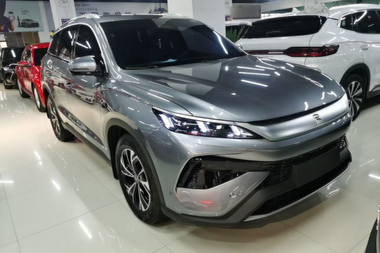 Used BYD Song Pro New Energy 2025 2nd Generation Intelligent Driving Version DM-i 75KM Leading Edition Front Right 45 Deg