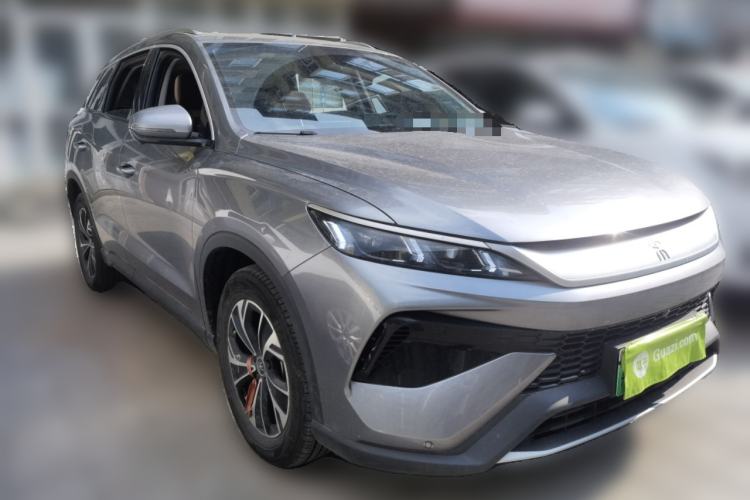 Used BYD Song Pro New Energy 2025 2nd Generation Intelligent Driving Version DM-i 75KM Leading Edition Front Right 45 Deg