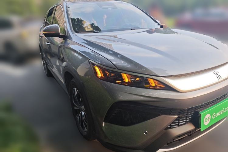 Used BYD Song Pro New Energy 2025 2nd Generation Intelligent Driving Version DM-i 75KM Overachiever Trim Front Right 45 Deg