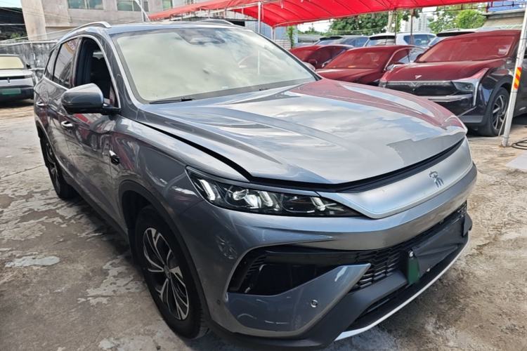 Used BYD Song Pro New Energy 2025 2nd Generation Intelligent Driving Version DM-i 75KM Leading Edition Front Right 45 Deg