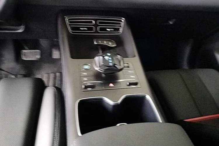 Used BYD Song Pro New Energy 2025 2nd Generation Intelligent Driving Version DM-i 75KM Leading Edition Gear Lever