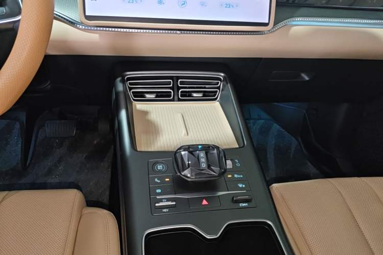 Used BYD Song Pro New Energy 2025 Second-Generation DM-i 115KM Excellence Version Gear Lever