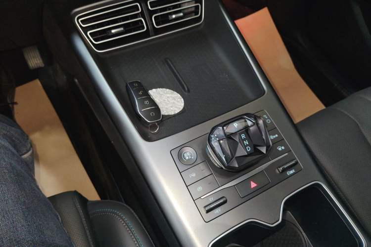 Used BYD Song Pro New Energy 2025 Second-Generation Intelligent Driving Version DM-i 115KM Superior Trim Gear Lever