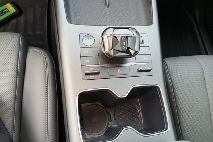 Used BYD Song Pro New Energy 2025 2nd Generation Intelligent Driving Version DM-i 75KM Leading Edition Gear Lever