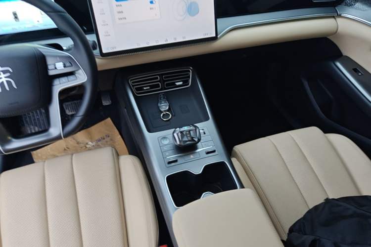 Used BYD Song Pro New Energy 2025 Second-Generation DM-i 115KM Excellence Version Gear Lever