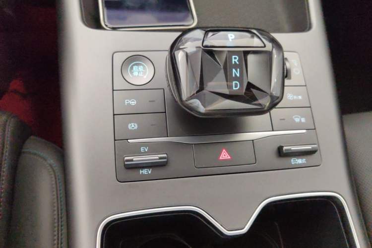 Used BYD Song Pro New Energy 2025 2nd Generation Intelligent Driving Version DM-i 75KM Leading Edition Gear Lever