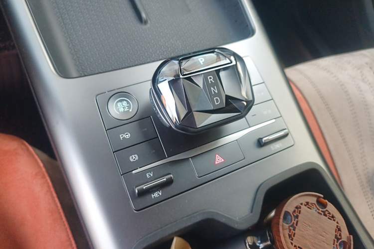 Used BYD Song Pro New Energy 2025 2nd Generation Intelligent Driving Version DM-i 75KM Leading Edition Gear Lever
