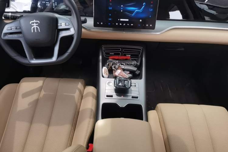 Used BYD Song Pro New Energy 2025 2nd Generation Intelligent Driving Version DM-i 75KM Leading Edition Gear Lever