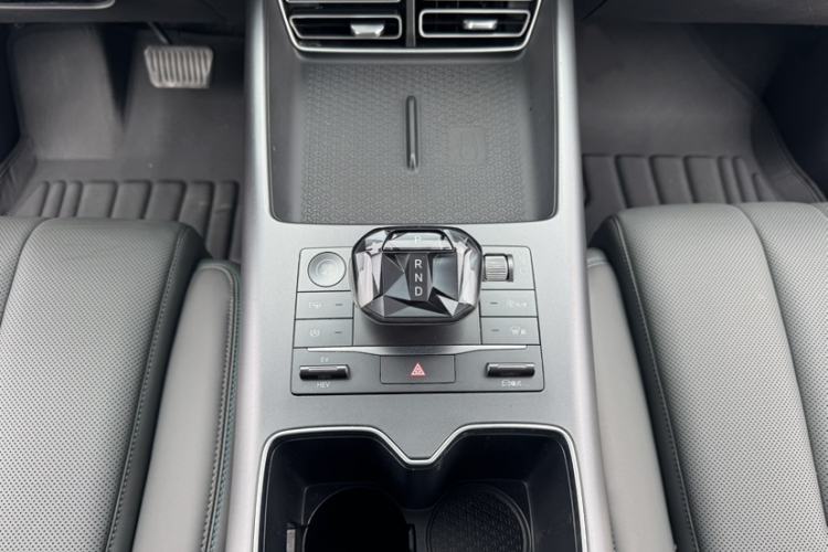 Used BYD Song Pro New Energy 2025 2nd Generation Intelligent Driving Version DM-i 75KM Leading Edition Gear Lever