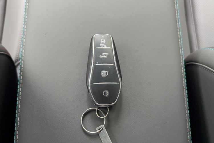 Used BYD Song Pro New Energy 2025 Second-Generation Intelligent Driving Version DM-i 115KM Superior Trim Interior 1