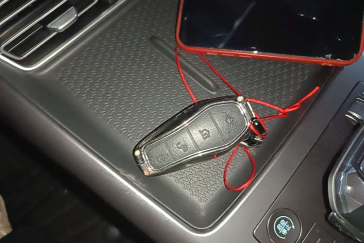 Used BYD Song Pro New Energy 2025 2nd Generation Intelligent Driving Version DM-i 75KM Leading Edition Interior 1