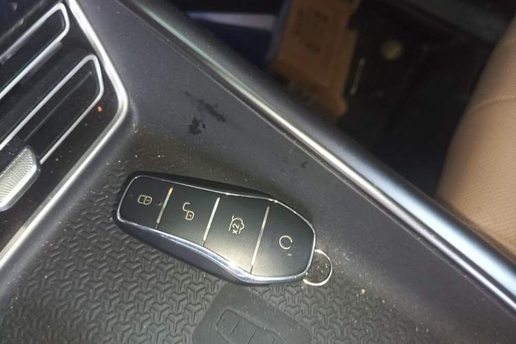 Used BYD Song Pro New Energy 2025 Second-Generation DM-i 115KM Excellence Version Interior 1