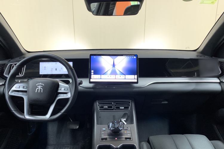 Used BYD Song Pro New Energy 2025 2nd Generation Intelligent Driving Version DM-i 75KM Leading Edition Interior 11