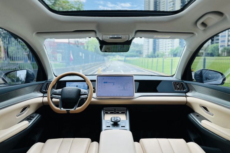 Used BYD Song Pro New Energy 2025 Second-Generation DM-i 115KM Excellence Version Interior 2