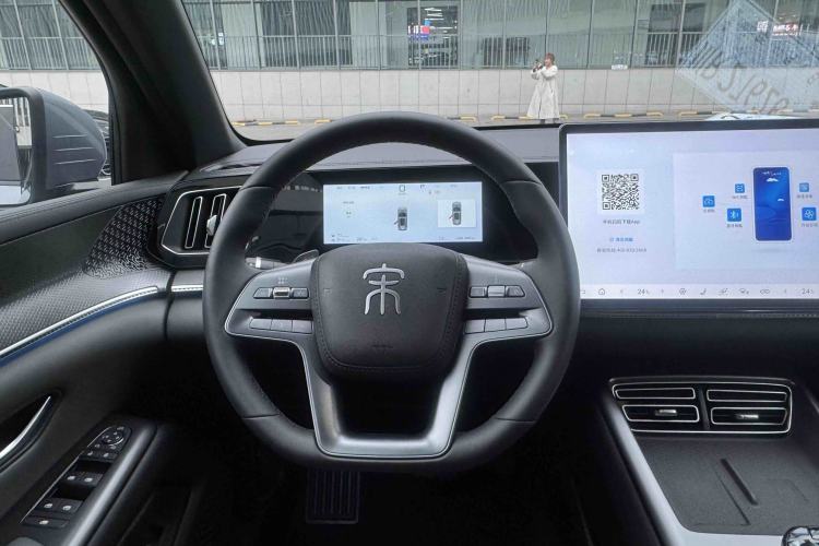 Used BYD Song Pro New Energy 2025 Second-Generation Intelligent Driving Version DM-i 115KM Excellence Edition Interior 2