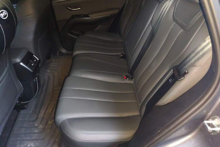 Used BYD Song Pro New Energy 2025 2nd Generation Intelligent Driving Version DM-i 75KM Leading Edition Interior 4