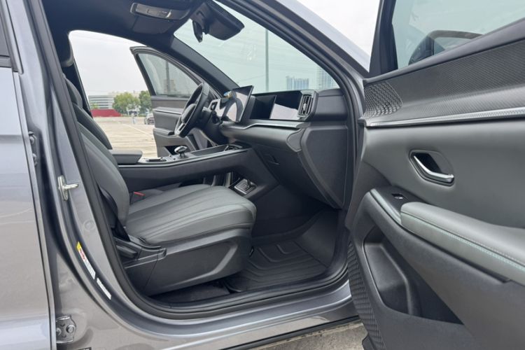 Used BYD Song Pro New Energy 2025 2nd Generation Intelligent Driving Version DM-i 75KM Leading Edition Interior 4