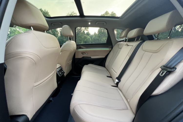 Used BYD Song Pro New Energy 2025 Second-Generation DM-i 115KM Overachiever Trim Interior 5