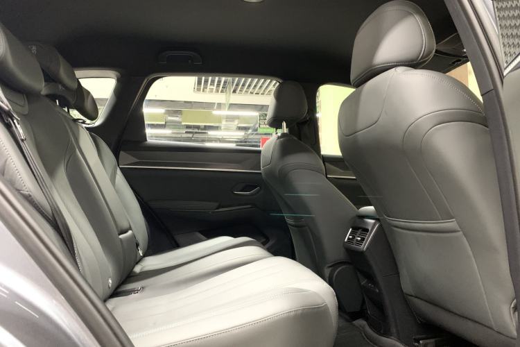 Used BYD Song Pro New Energy 2025 2nd Generation Intelligent Driving Version DM-i 75KM Leading Edition Interior 6