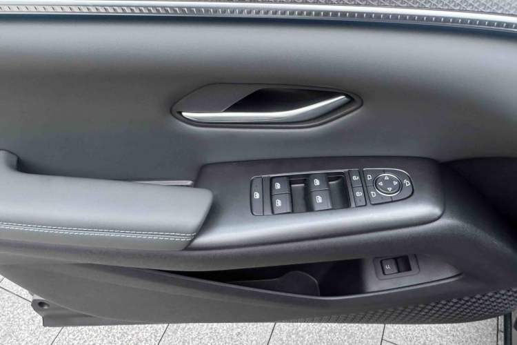 Used BYD Song Pro New Energy 2025 Second-Generation Intelligent Driving Version DM-i 115KM Excellence Edition Interior 7