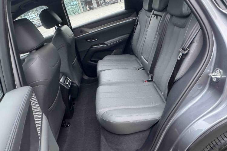 Used BYD Song Pro New Energy 2025 Second-Generation Intelligent Driving Version DM-i 115KM Excellence Edition Interior 8