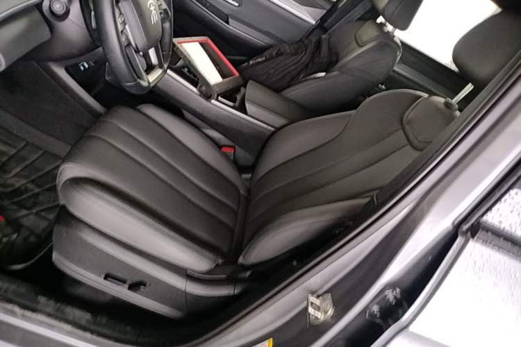Used BYD Song Pro New Energy 2025 2nd Generation Intelligent Driving Version DM-i 75KM Leading Edition Left Front Seat