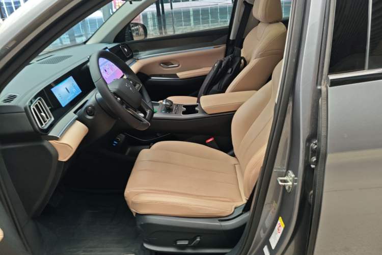 Used BYD Song Pro New Energy 2025 Second-Generation DM-i 115KM Overachiever Trim Left Front Seat
