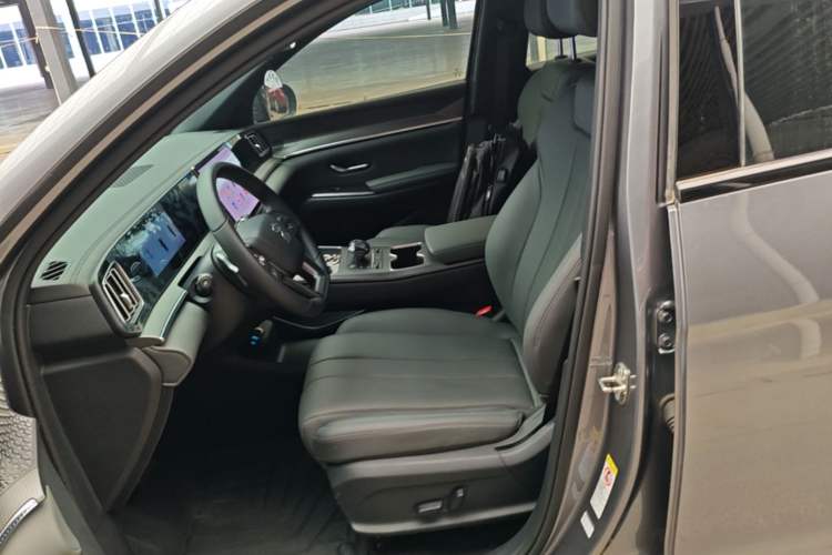 Used BYD Song Pro New Energy 2025 2nd Generation Intelligent Driving Version DM-i 75KM Leading Edition Left Front Seat