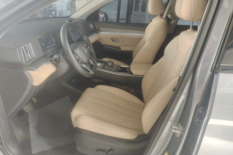 Used BYD Song Pro New Energy 2025 Second-Generation DM-i 115KM Overachiever Trim Left Front Seat