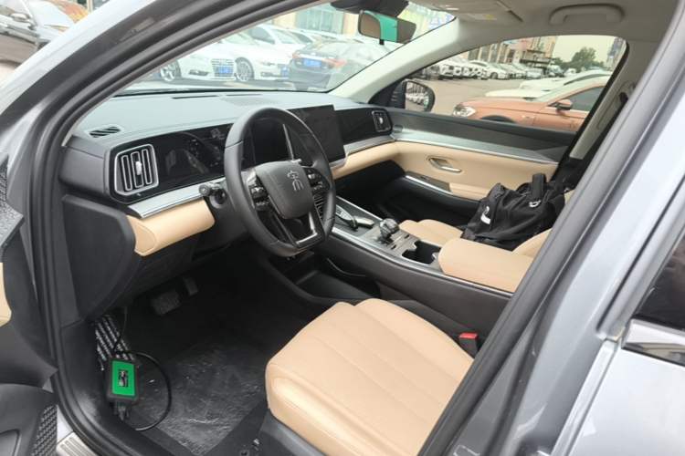 Used BYD Song Pro New Energy 2025 2nd Generation Intelligent Driving Version DM-i 75KM Overachiever Trim Left Front Seat