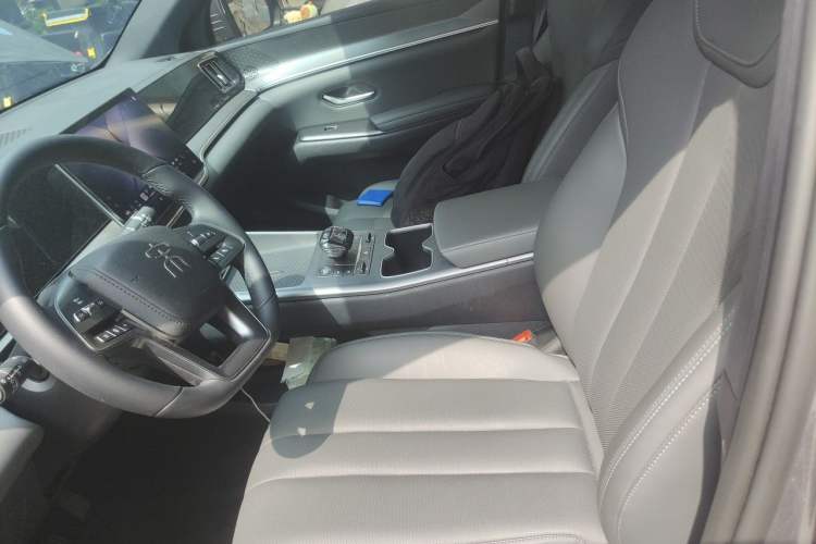 Used BYD Song Pro New Energy 2025 2nd Generation Intelligent Driving Version DM-i 75KM Leading Edition Left Front Seat