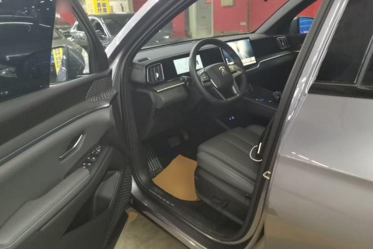 Used BYD Song Pro New Energy 2025 2nd Generation Intelligent Driving Version DM-i 75KM Leading Edition Left Front Seat